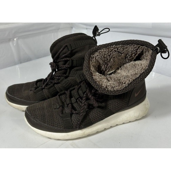 Nike Roshe One‎ High Sneaker Boot Women's 7.5 Brown 807424 Sherpa Fleece Lined - Picture 1 of 7